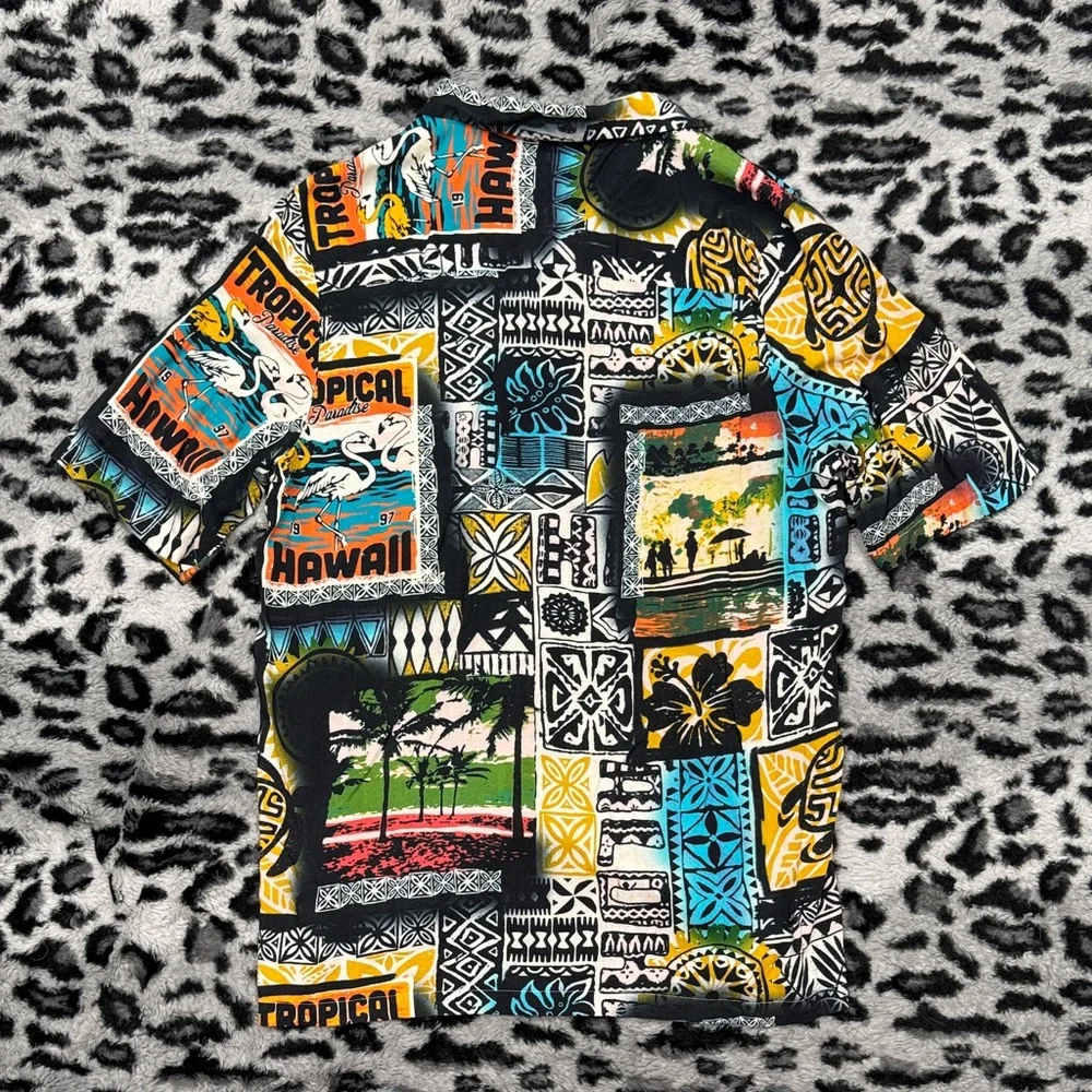 ASOS Multicolor Graphic Print Button Down Shirt - Picture 6 of 6